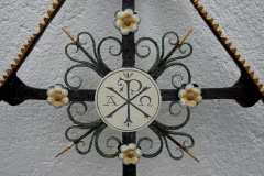 detail_grabkreuz_hinten