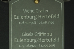 neubeschriftung_grabtafel-1